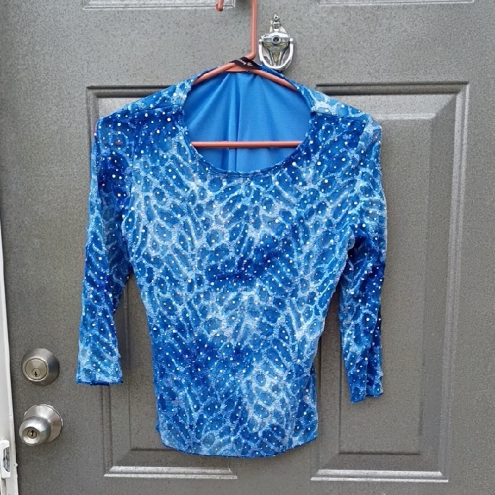Brittany Black Dazzling Blue Patterned Blouse With Shiny Sequins Size Medium